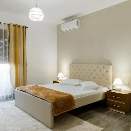 The Luxe Apartmán