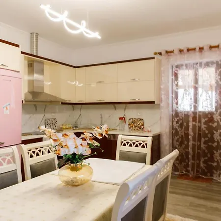The Luxe Apartamento