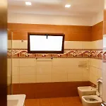The Luxe Apartament