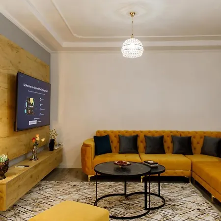 The Luxe * Gjirokastra