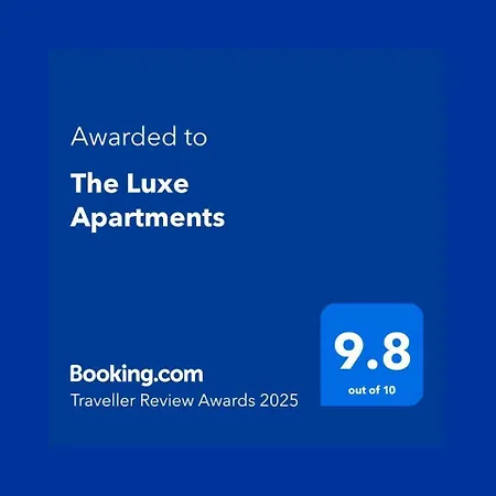 The Luxe شقة