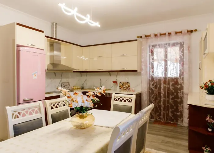 The Luxe Appartement