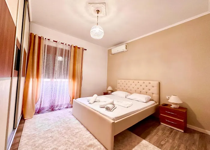 The Luxe Appartement *